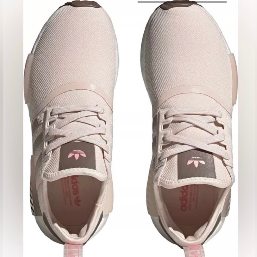 🌸ADIDAS NMD R1 Woman’s Shoes